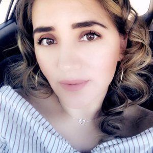 Meet your Posher, Mayra